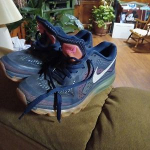 Nike women's Air max